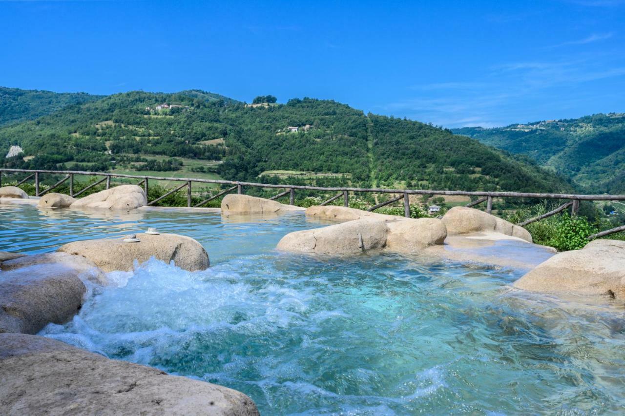 Tenuta Pian D'Attesio - Agriturismo Castelletto Soprano Екстериор снимка