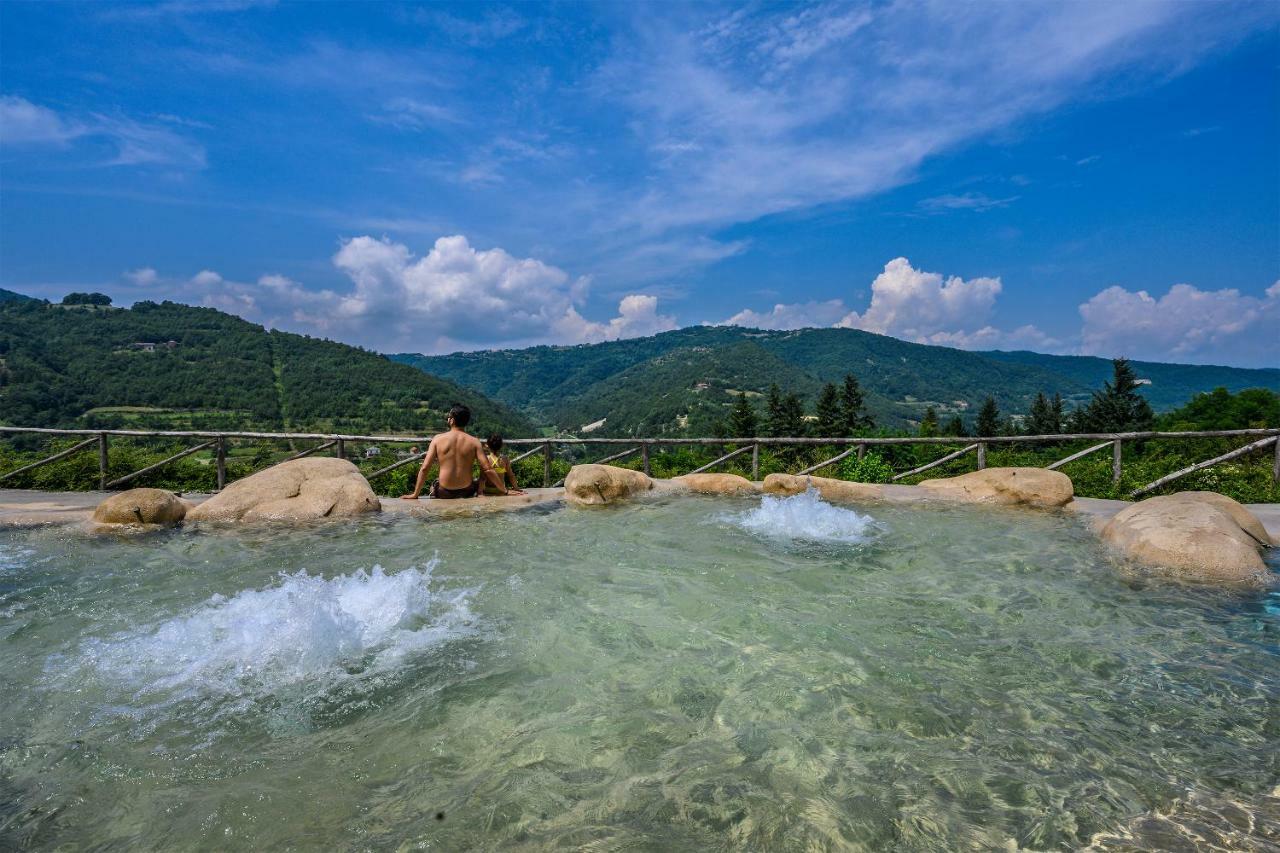 Tenuta Pian D'Attesio - Agriturismo Castelletto Soprano Екстериор снимка